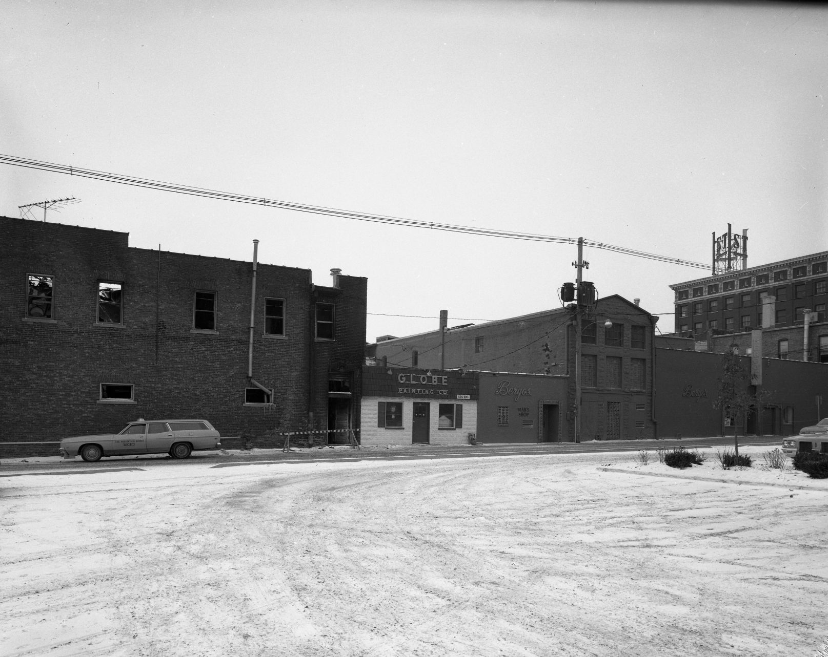 Fisher Office fire FD 64 03.jpg